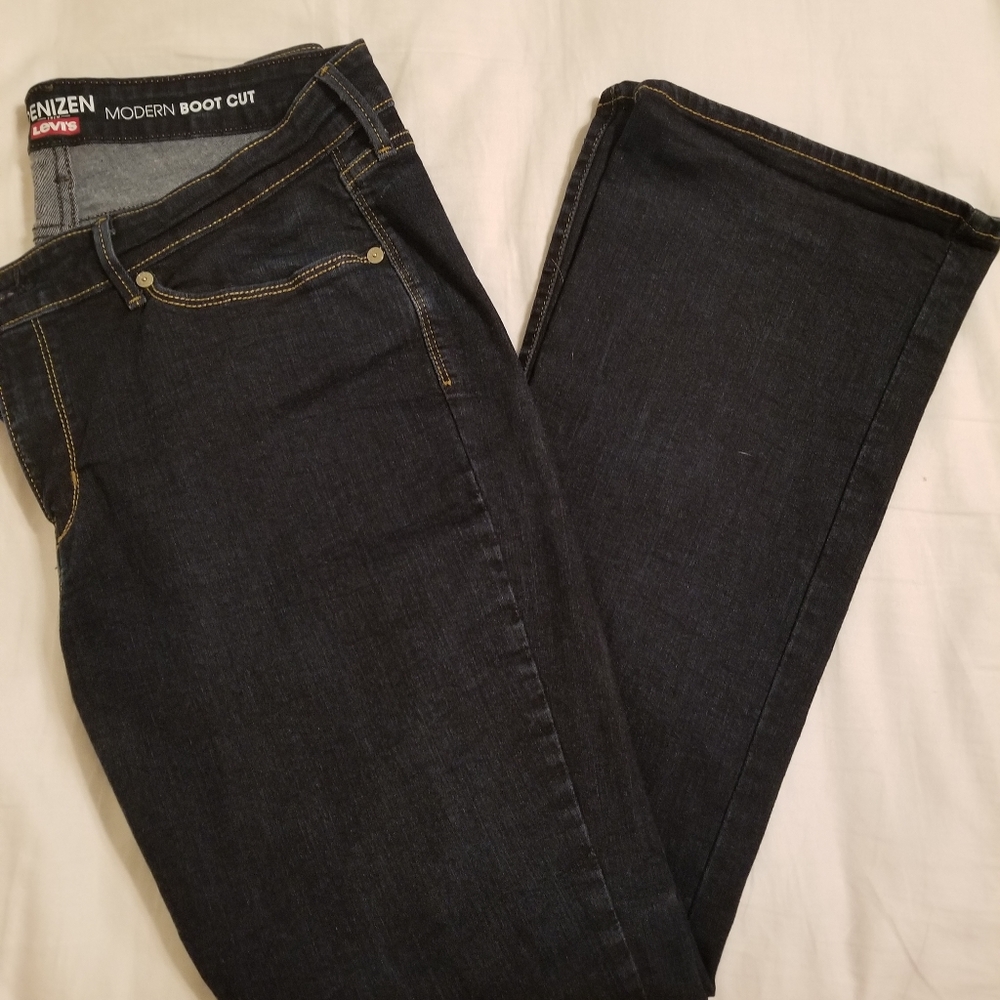 Levi's Jean's Boot Cut